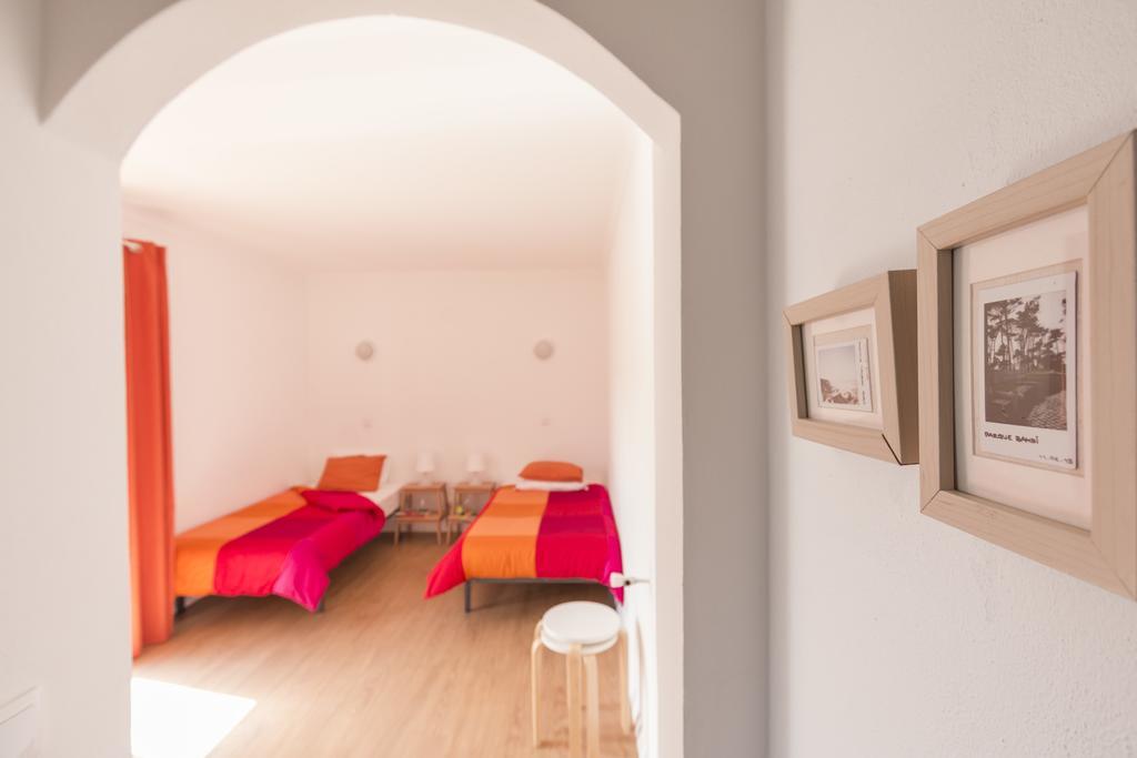 Homemoel Local Accomodation Al São Pedro de Muel Exteriér fotografie